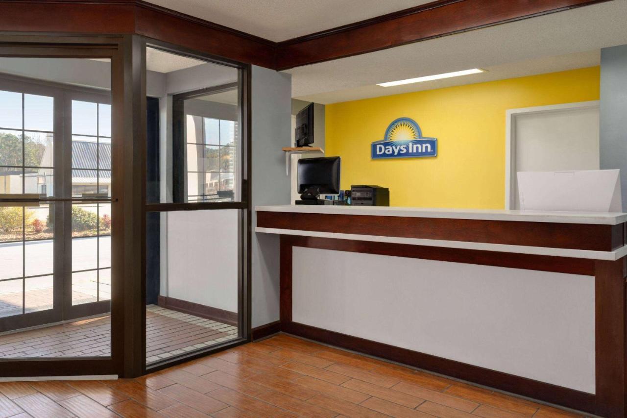 Days Inn By Wyndham Dillon Kültér fotó